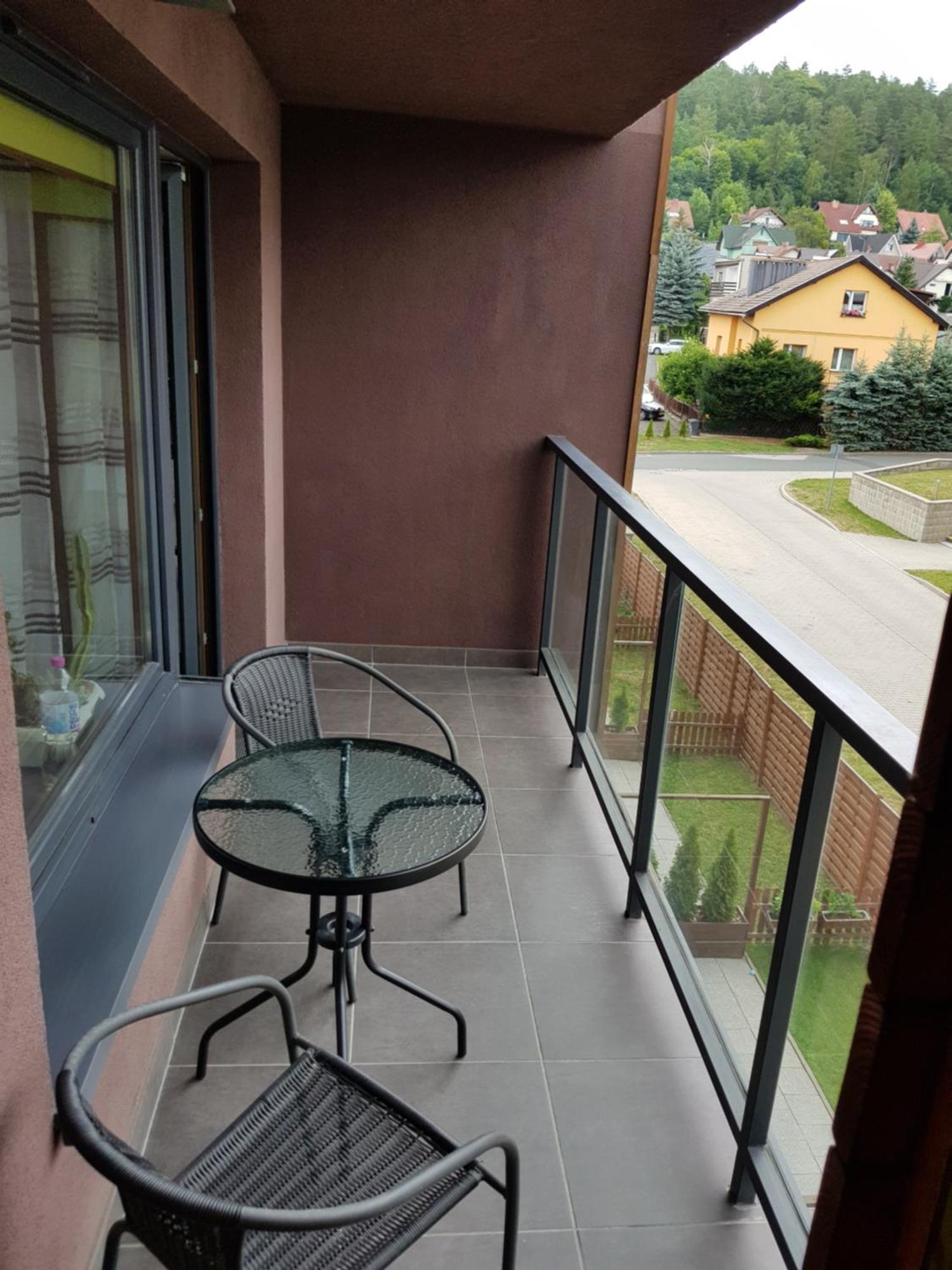 Apartament Jelenia Gora - Cieplice Luaran gambar